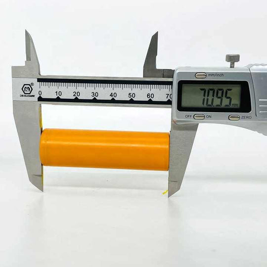 Cylindrical 21700 3.7V 5000mah Li-ion Battery (A-grade cell）